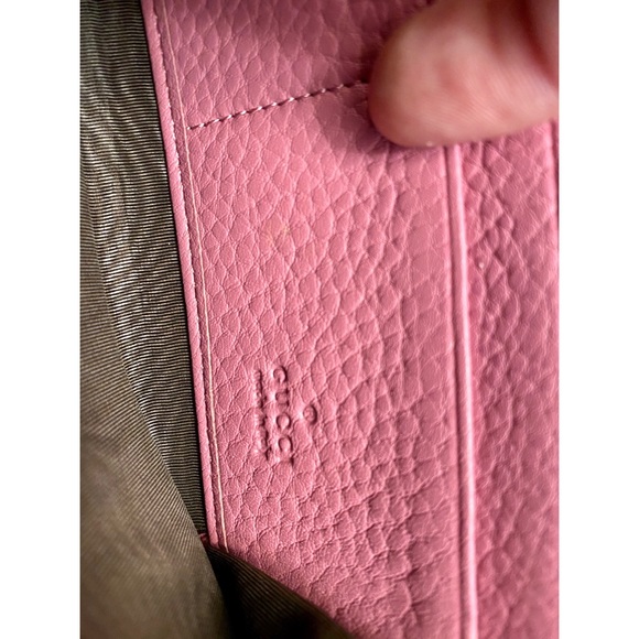 GG Pink Wallet With Tassel - Picture 3 of 4
